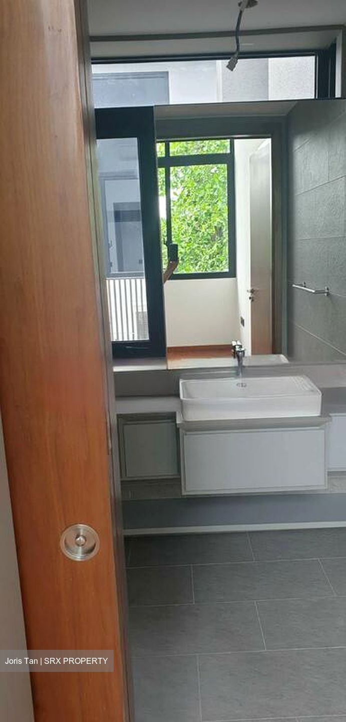 Kandis Residence (D27), Condominium #584576551